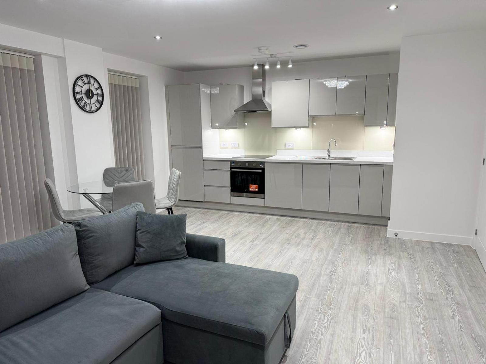 Serenity Waterfront 2 Bed Apartment Northfleet Exteriör bild