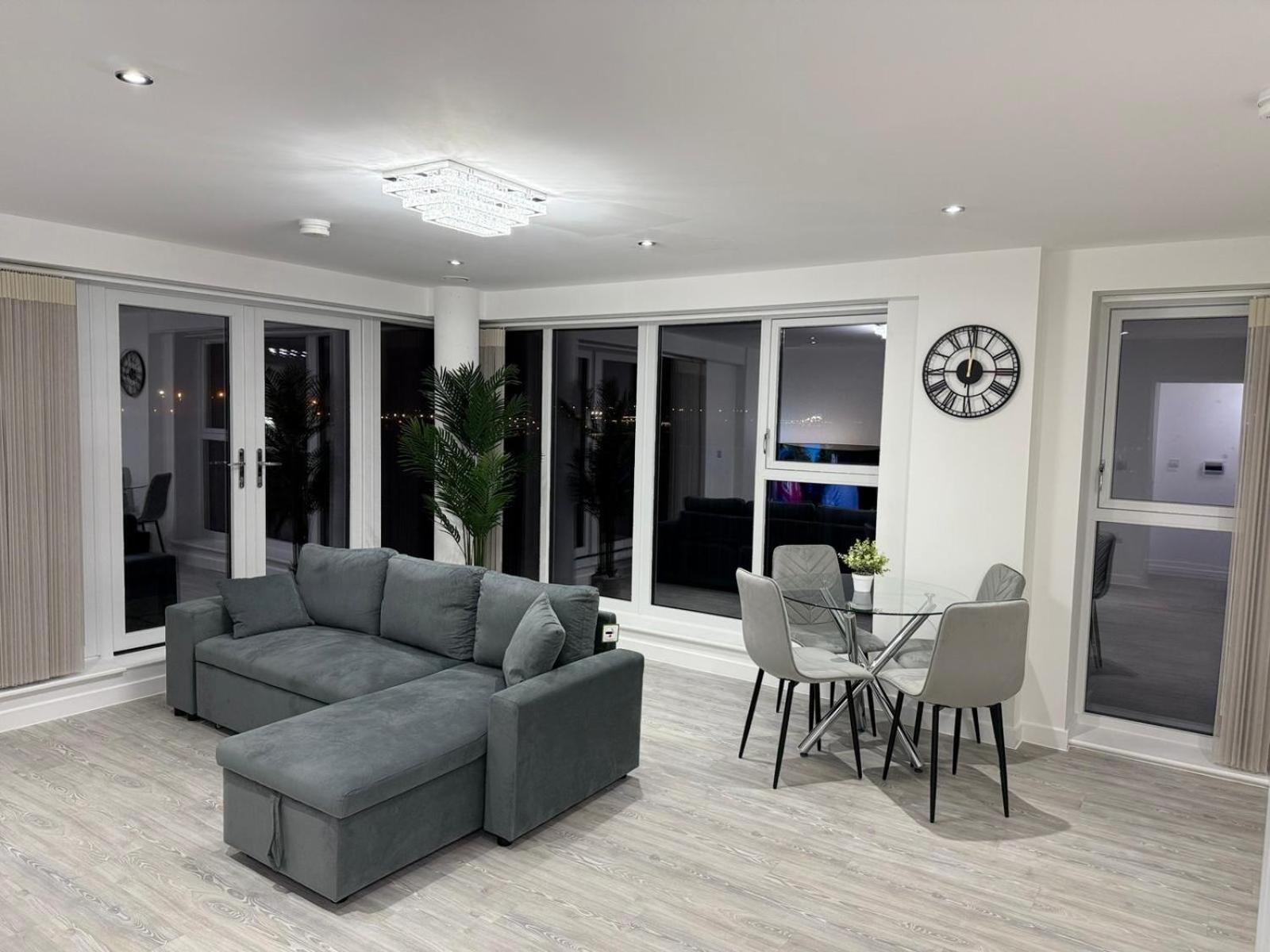 Serenity Waterfront 2 Bed Apartment Northfleet Exteriör bild