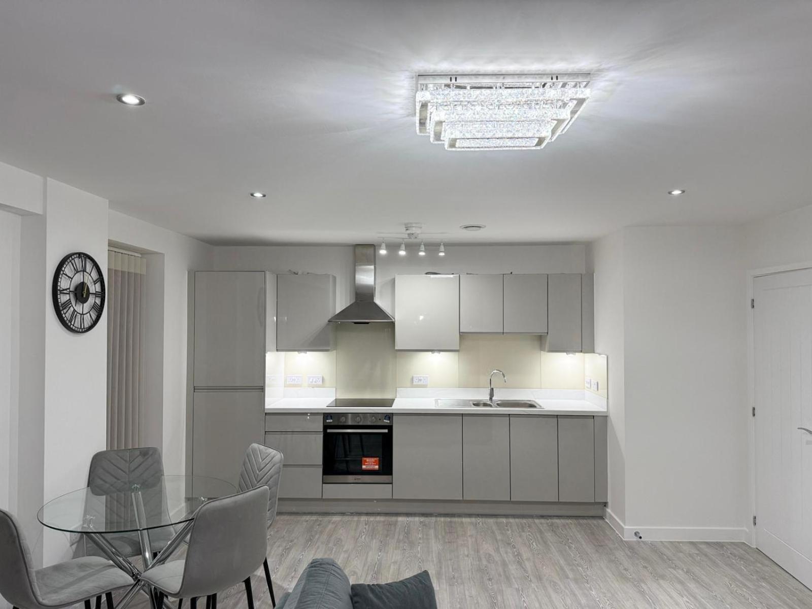 Serenity Waterfront 2 Bed Apartment Northfleet Exteriör bild