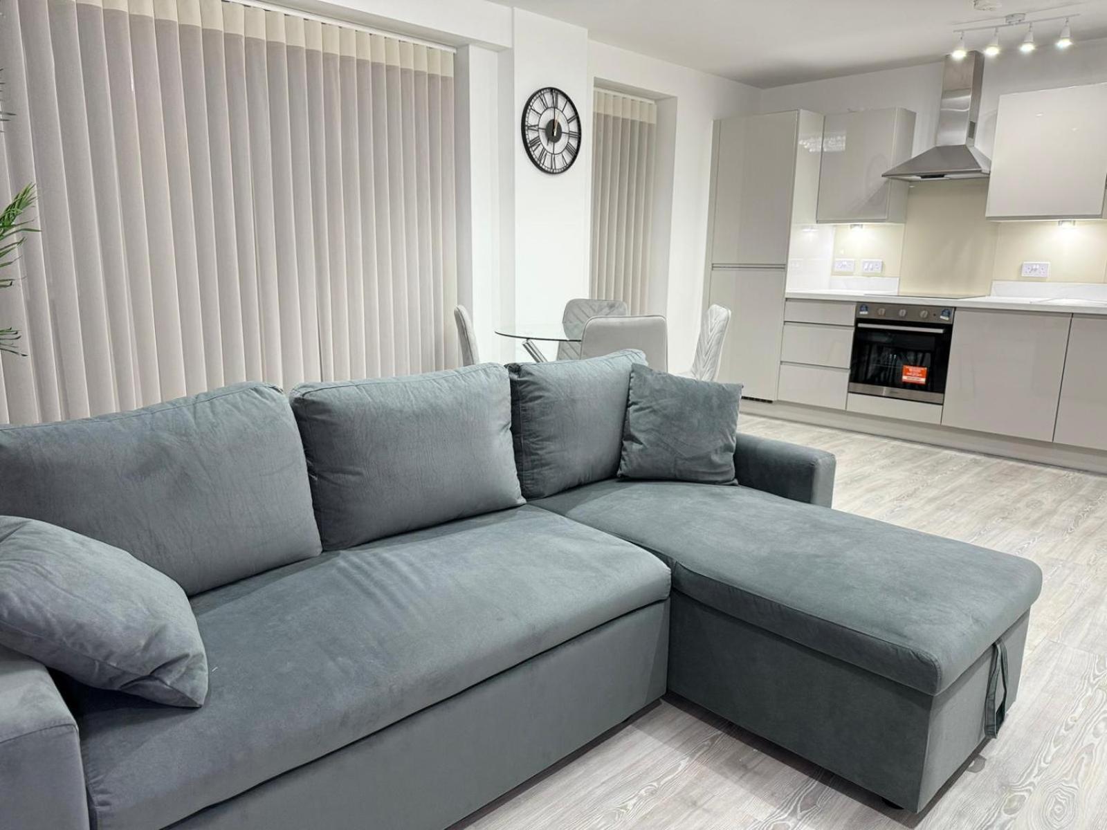 Serenity Waterfront 2 Bed Apartment Northfleet Exteriör bild