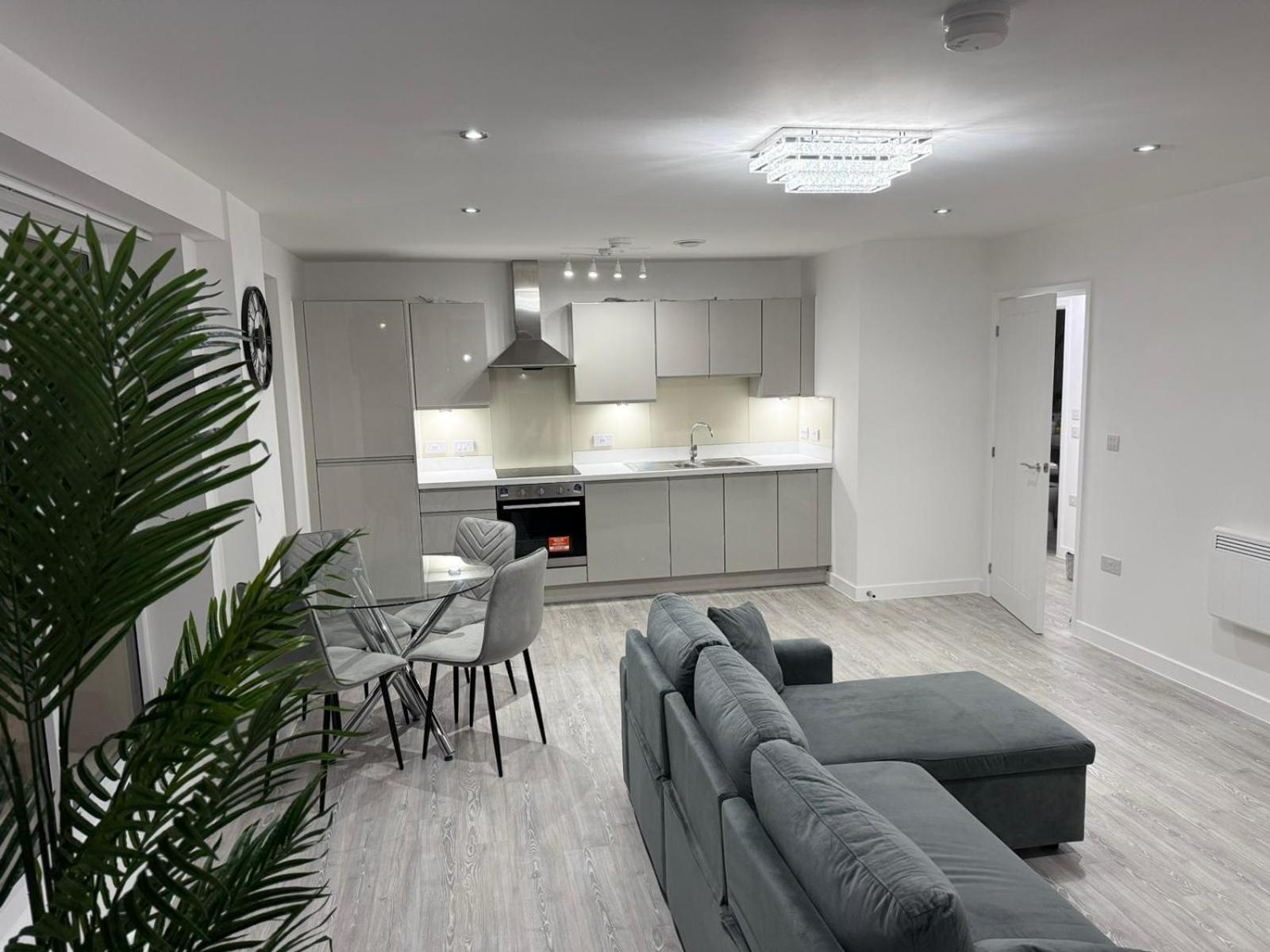 Serenity Waterfront 2 Bed Apartment Northfleet Exteriör bild