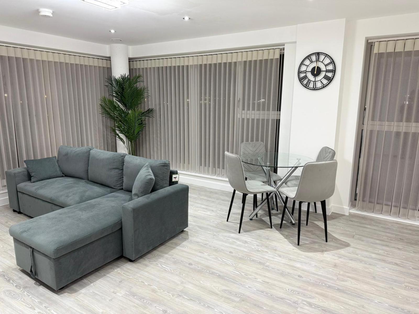 Serenity Waterfront 2 Bed Apartment Northfleet Exteriör bild